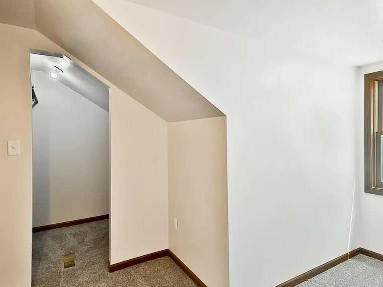 207 Rome Ave — Photo 9