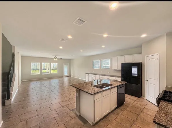 14135 Riley Creek Ct, Conroe, TX 77384