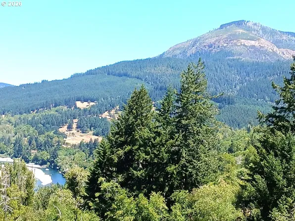 99608 Chetco Ave, Brookings, OR 97415