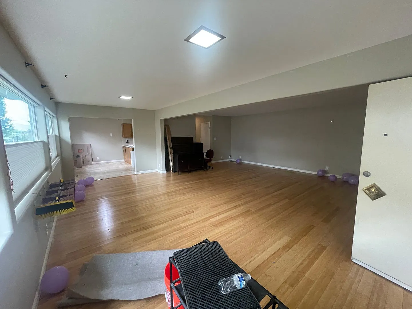 Spacious 2 Bed 1 Bath Apt in SLC — Photo 1