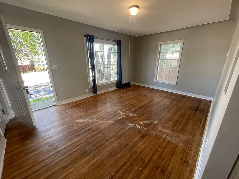 1262 Minnehaha Ave E — Photo 9