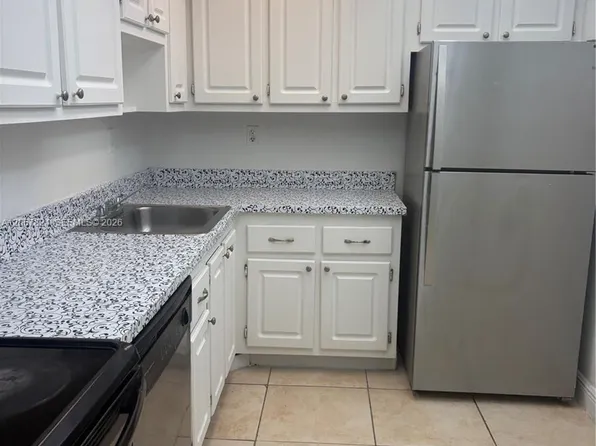 1805 Sans Souci Blvd, North Miami, FL