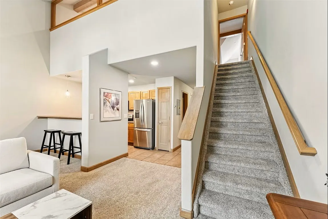 2 bed, 1247 sqft, $3,550 — Photo 4