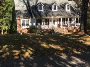 22 Deer Woods Ct, Glen Arm, MD 21057