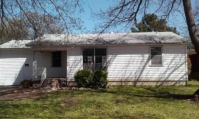 1st image of 510 Dawson Dr