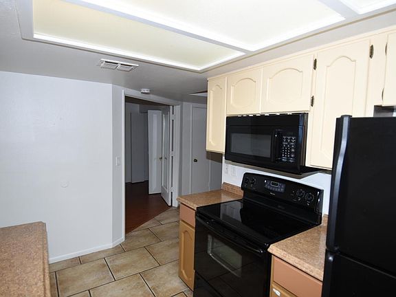 4th image of 3131 W Cochise Dr Unit 150