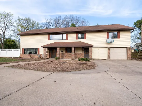 437 Hazel St, Oshkosh, WI 54901