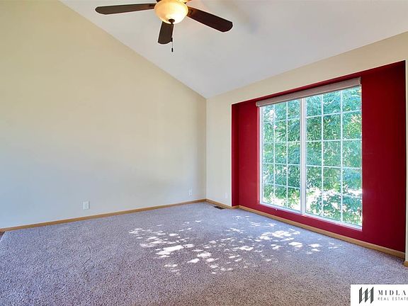 2nd image of 306 Sea Pines Dr