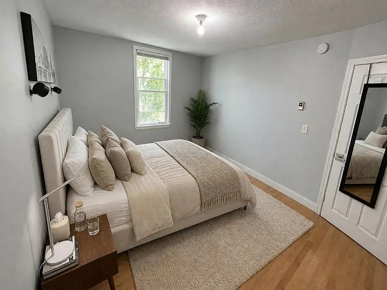 26 Boston St #4 — Photo 3