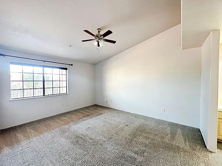 2851 S Valley View Blvd #1071 — Photo 19