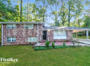 2395 Green Forrest Dr, Decatur, GA 30032