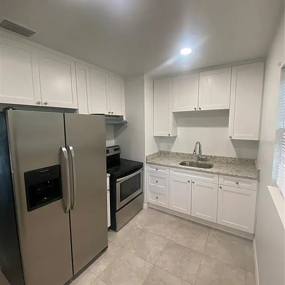7020 Baywood Dr — Photo 2