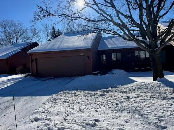1332 Bent Tree Dr, Hudsonville, MI 49426