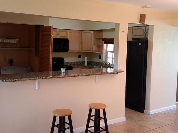 3rd image of 8821 NW 12th St