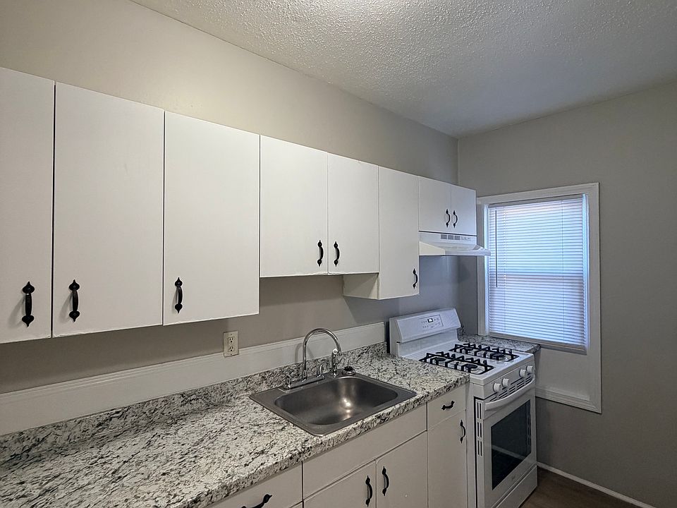 1st image of 104 Lamberton St #A