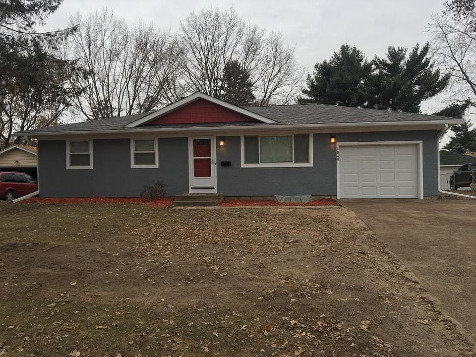 1st image of 1549 Dixon Dr