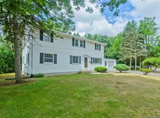8 Joan Dr, Enfield, CT 06082