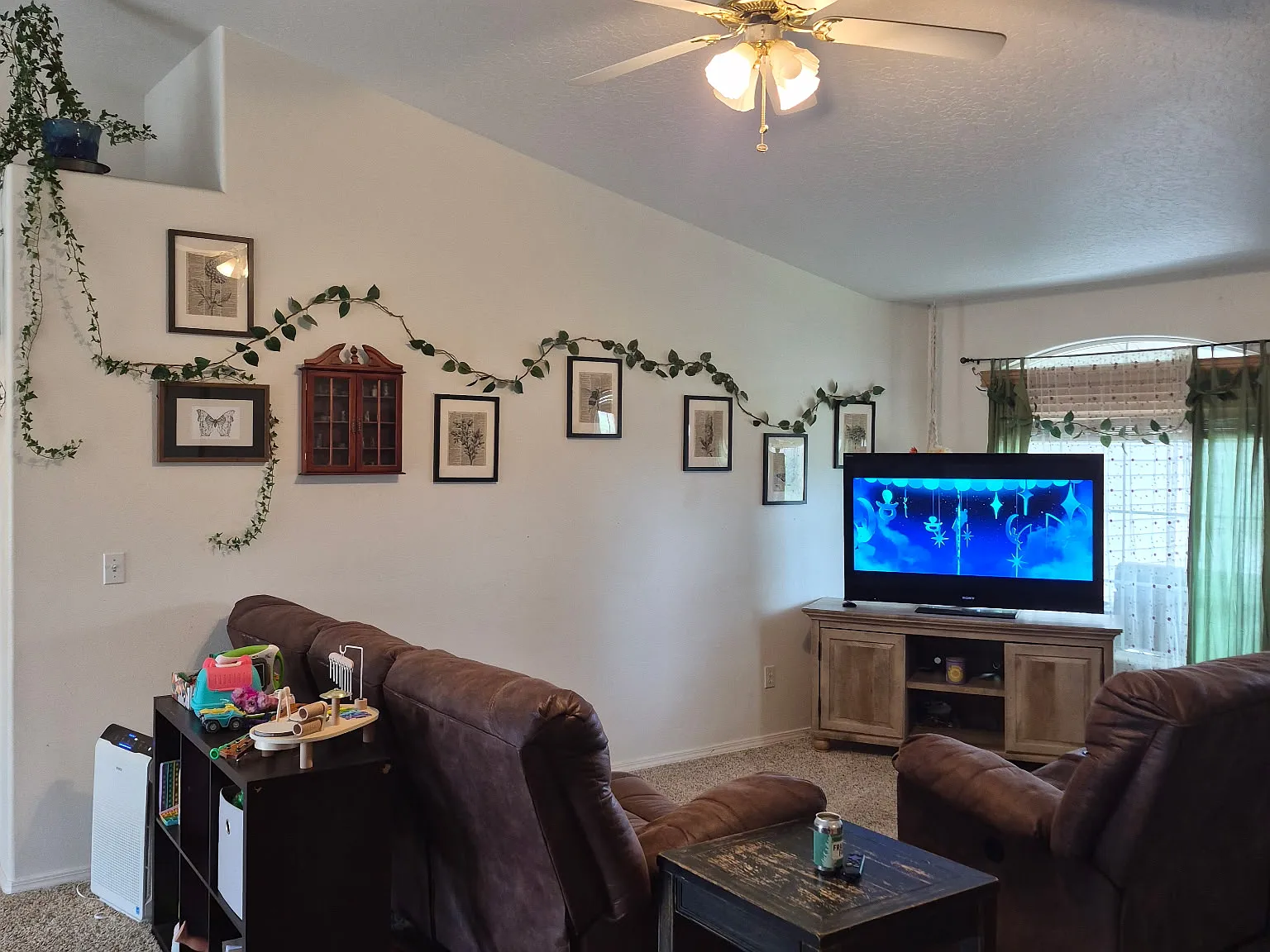 3 bed, 1194 sqft, $1,850 — Photo 3