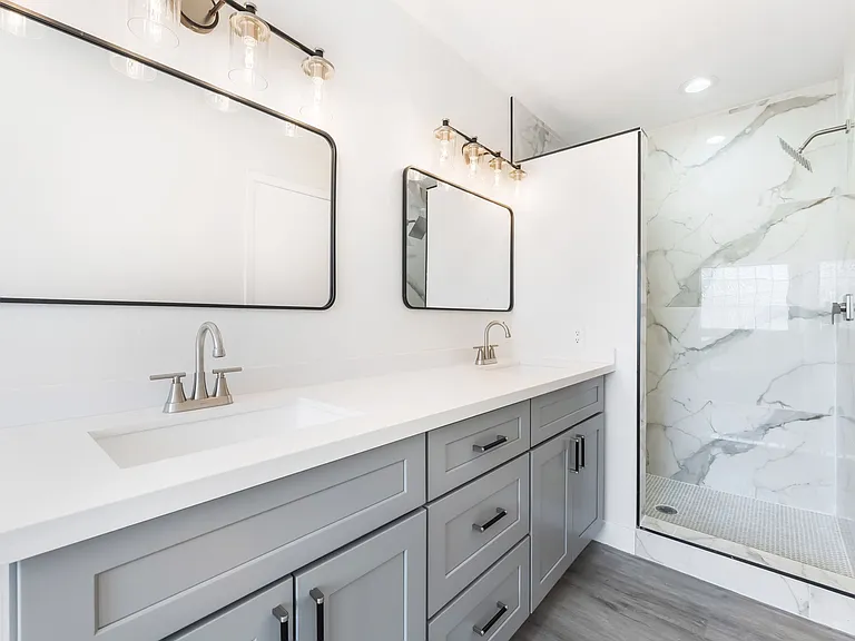 2108 Reynolds Ave — Photo 29