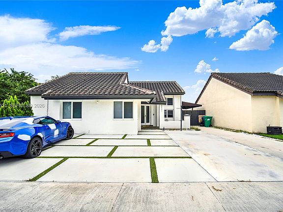 3rd image of 6661 SW 127th Path