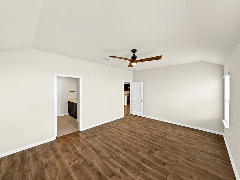 277 Orion Dr — Photo 16