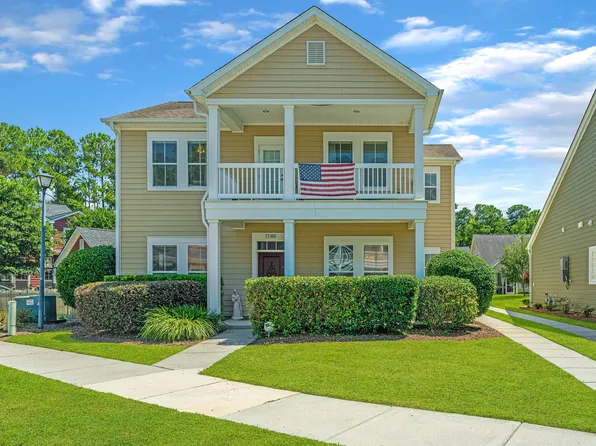 1749 Batten Dr, Charleston, SC 29414