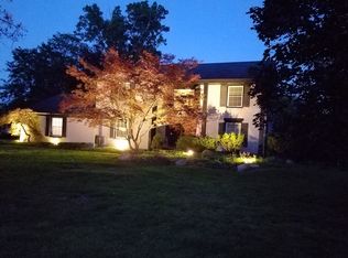 6233 Northfield Rd, West Bloomfield, MI 48322