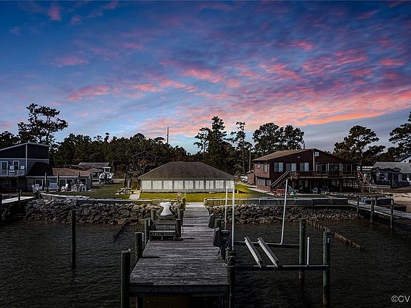4th image of 61 Judith Sound Cir
