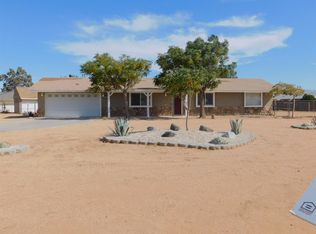 12415 Algonquin Rd, Apple Valley, CA 92308