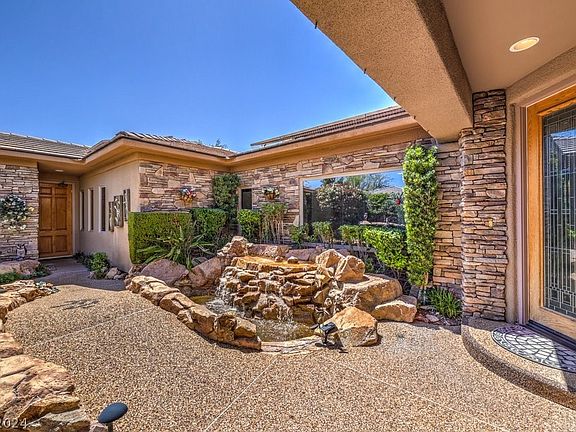 5th image of 39 Emerald Dunes Cir
