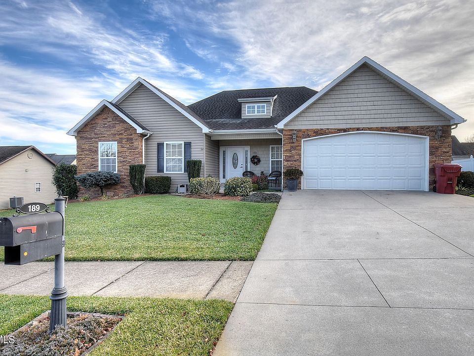 1st image of 189 Blackwood Way