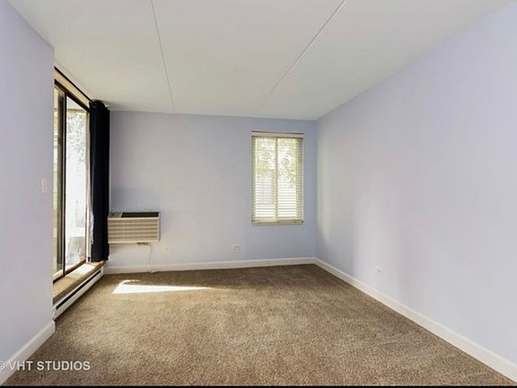 4th image of 342 W Miner St APT 2B