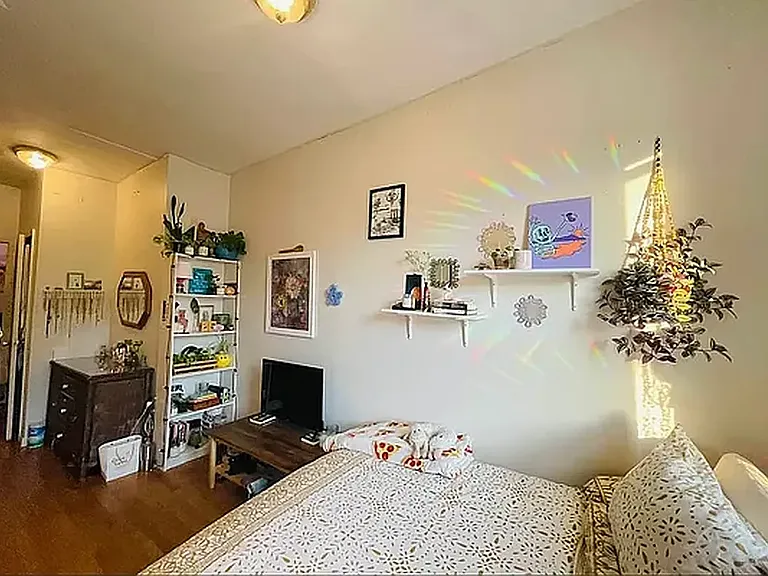 633 Union St #2R — Photo 5