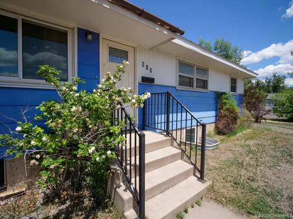 917 Russell St, Laramie, WY 82070