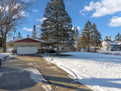 4354 E Atherton Rd, Burton, MI, 48519