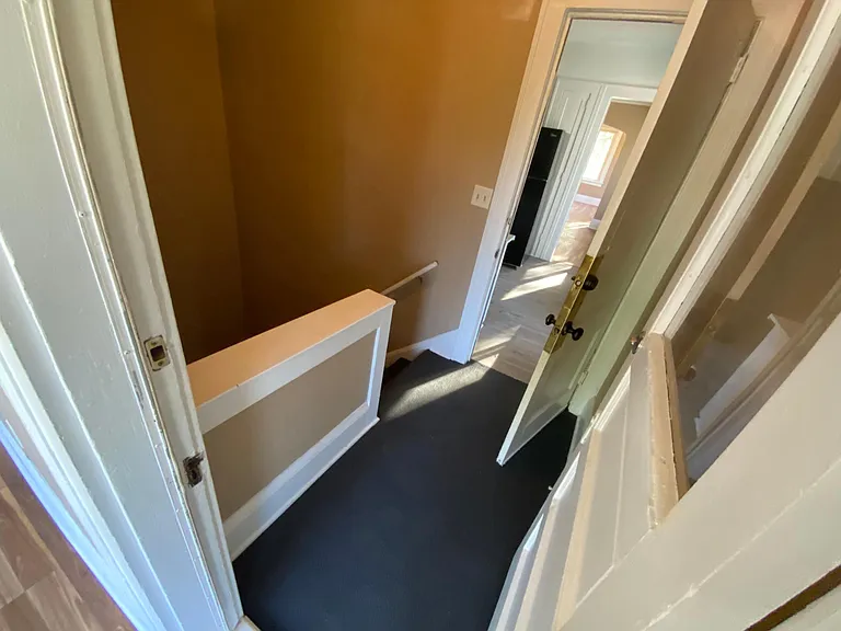 1703 Morgan Ave N — Photo 21