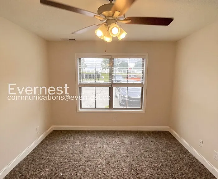 1000 Henry Place Blvd #204 — Photo 13