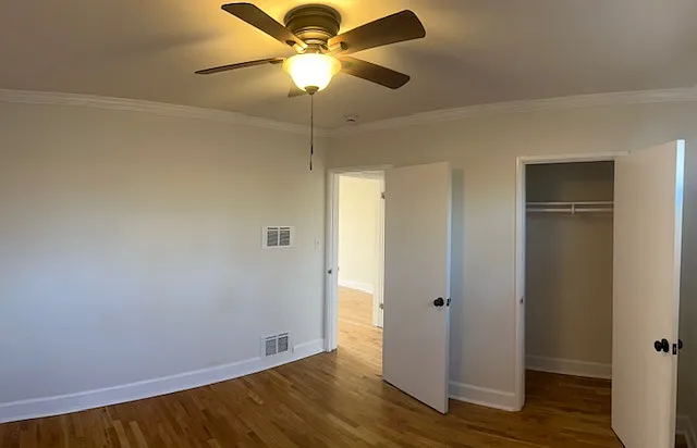 1422 N Serrano Ave #7 — Photo 28