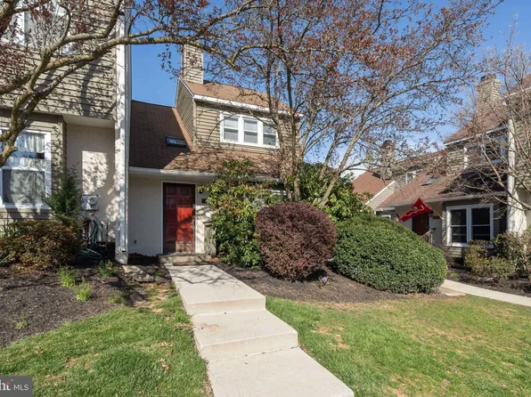 5303 Lister Ct, Chester Springs, PA 19425