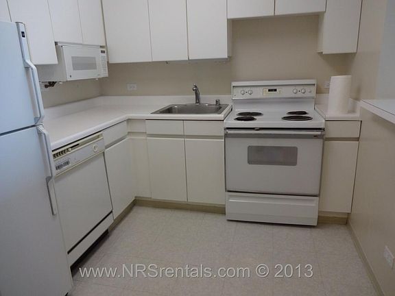 3rd image of 440 N Wabash Ave APT 3907