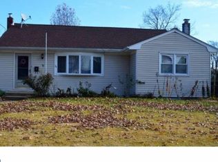 7 Evergreen Rd, Stratford, NJ 08084