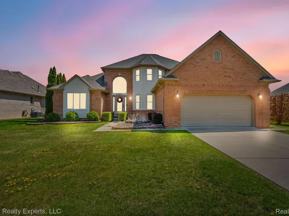 51874 Emil Dr, Macomb, MI 48042