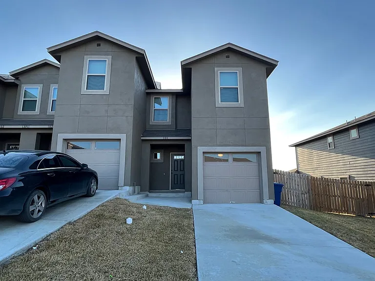 13911 Annas Way #104 — Photo 1