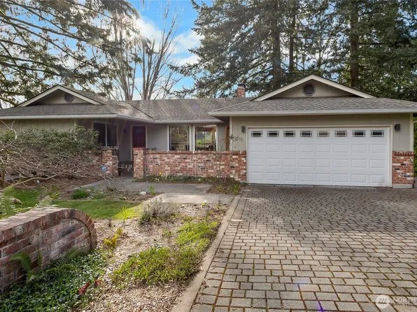 3715 Goldcrest Heights NW, Olympia, WA 98502