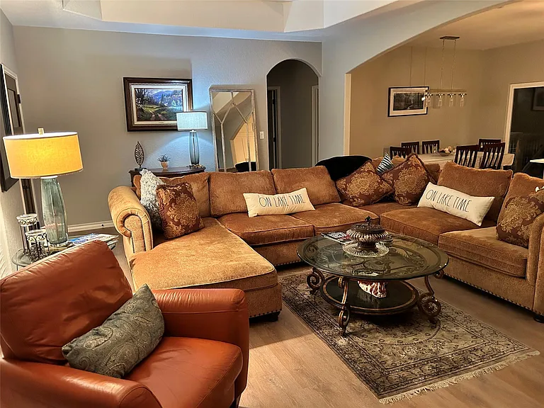 2298 Fuller Dr — Photo 6