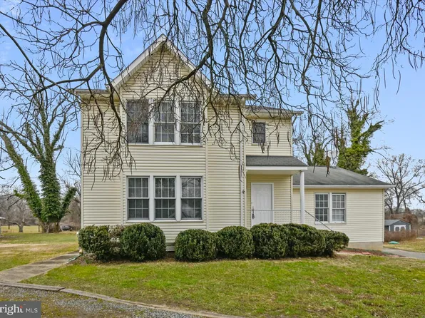 204 Nursery Rd, Linthicum, MD 21090
