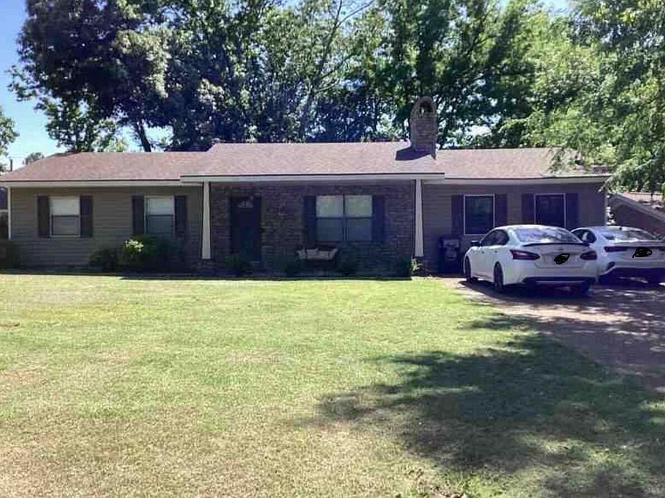 1st image of 250 Bluff View Dr