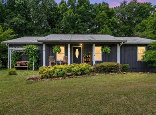 135 Briarwood Ct, Estill Springs, TN 37330