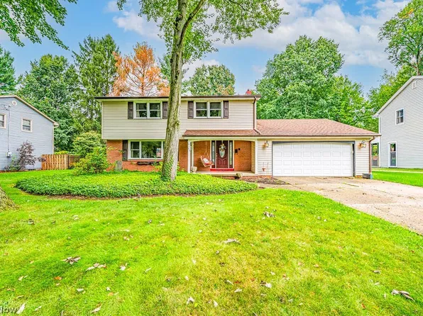 414 Glenwoods Ct, Boardman, OH 44512