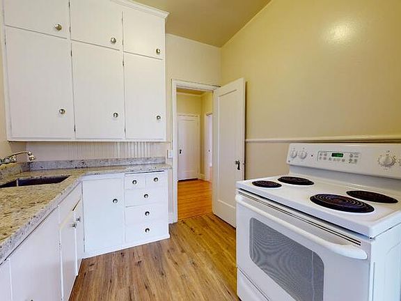 4th image of 895 31st Ave #1